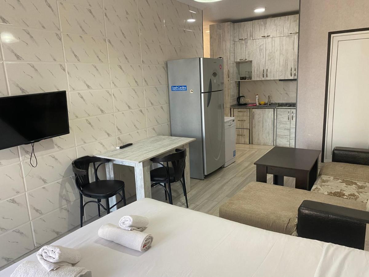 Apartment - Nino باتومي المظهر الخارجي الصورة