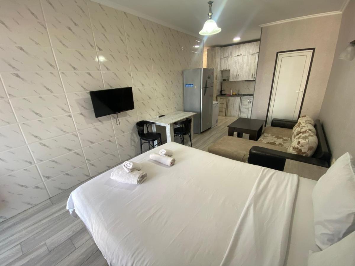 Apartment - Nino باتومي المظهر الخارجي الصورة