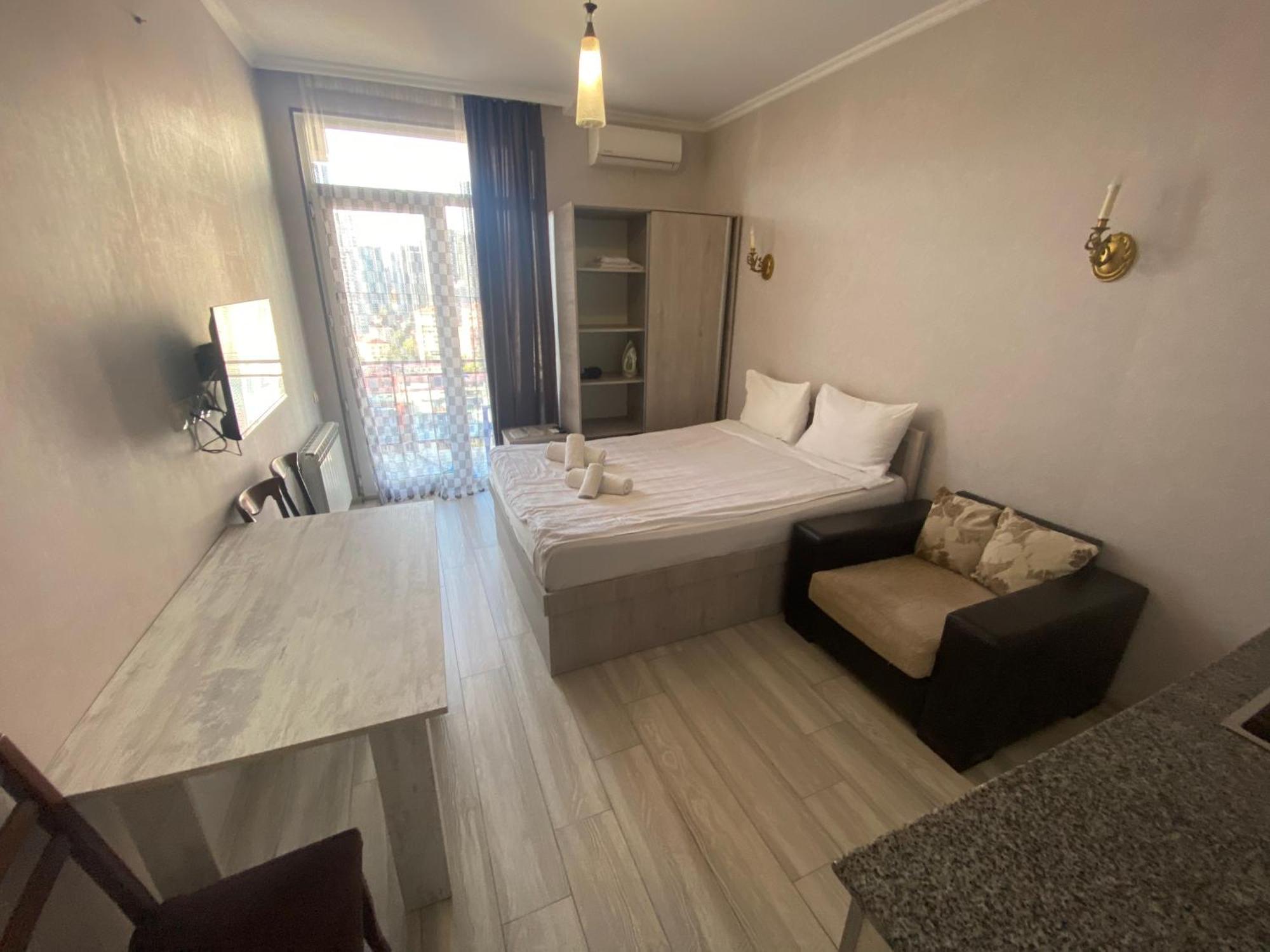 Apartment - Nino باتومي المظهر الخارجي الصورة
